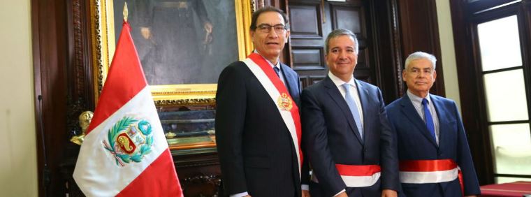 Raúl Pérez-Reyes juró como ministro de la Producción